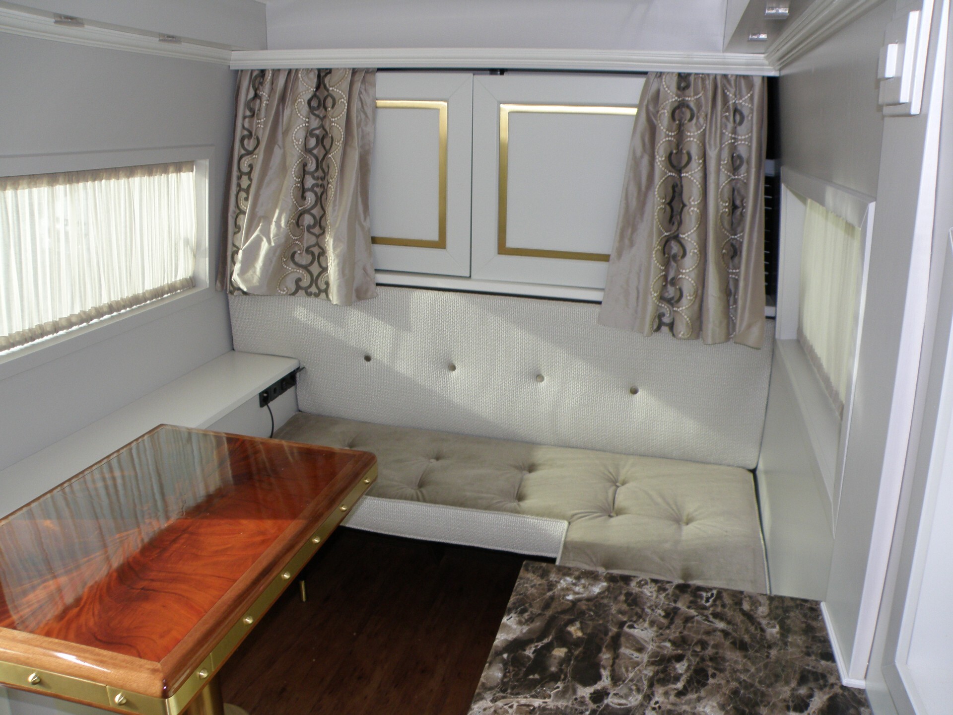 UFFICIO MOBILE LABORATORIO MOBILE