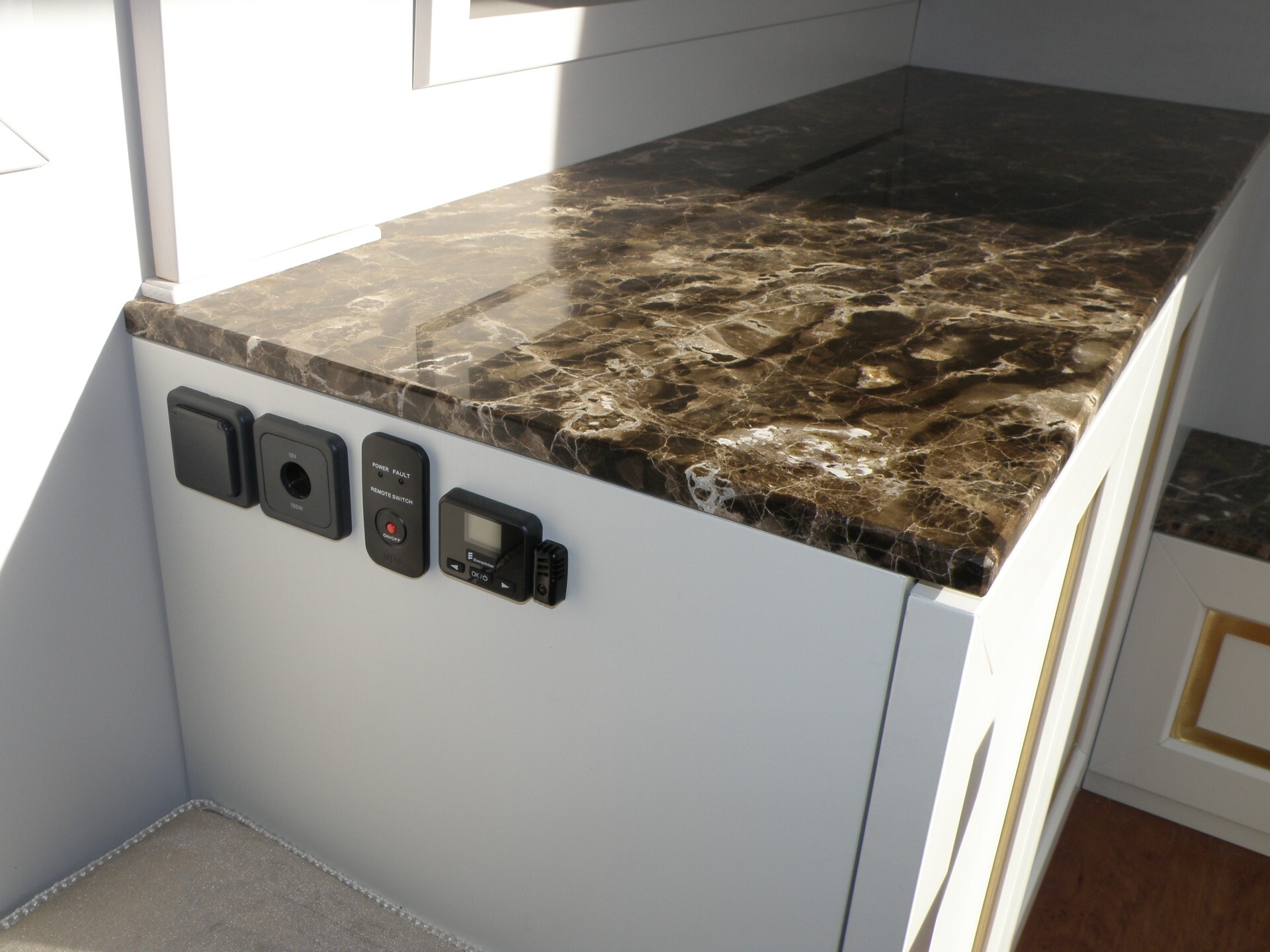 UFFICIO MOBILE LABORATORIO MOBILE