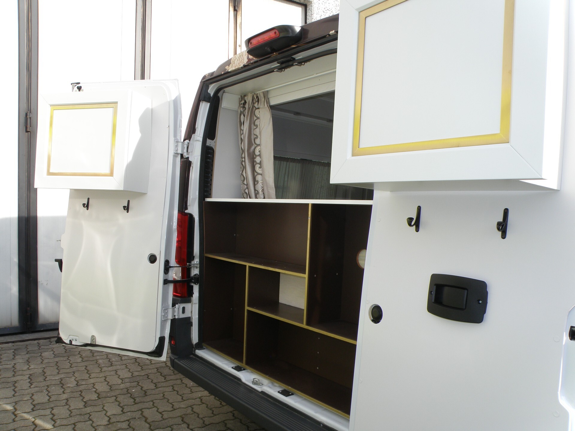 UFFICIO MOBILE LABORATORIO MOBILE