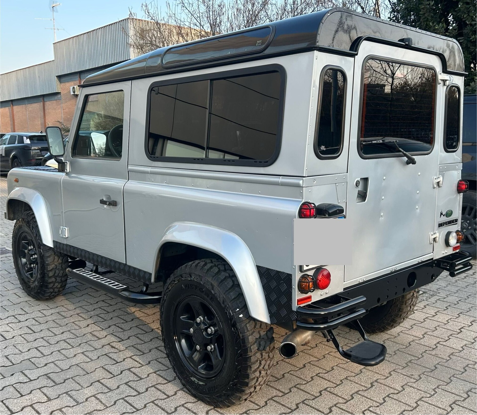 Land Rover DEFENDER 2008 from Italy