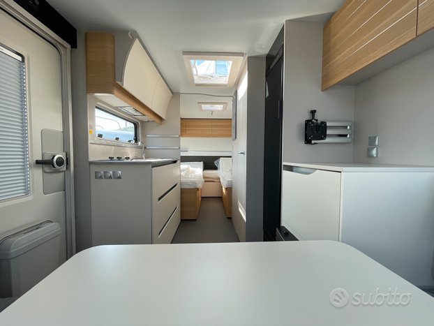 Adria Adora 542 UL letti gemelli