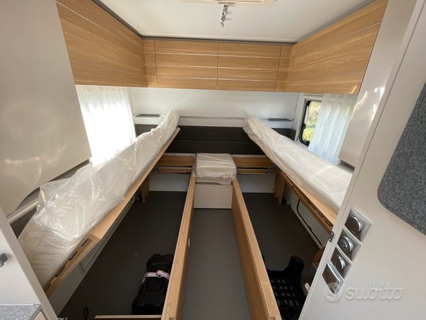 Adria Adora 542 UL letti gemelli
