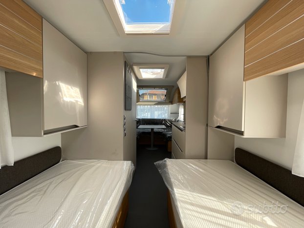 Adria Adora 542 UL letti gemelli
