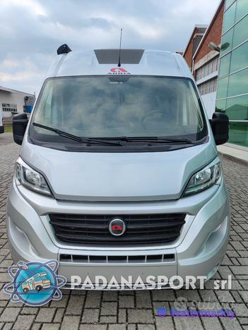 Van ADRIA TWIN 600 SP
