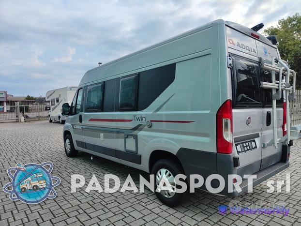 Van ADRIA TWIN 600 SP