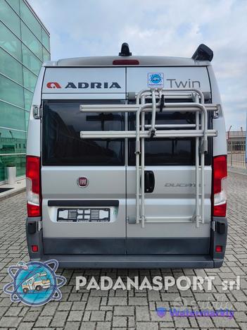 Van ADRIA TWIN 600 SP