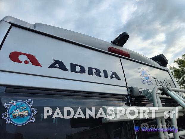Van ADRIA TWIN 600 SP