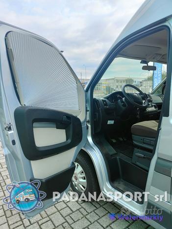 Van ADRIA TWIN 600 SP