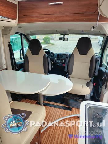 Van ADRIA TWIN 600 SP