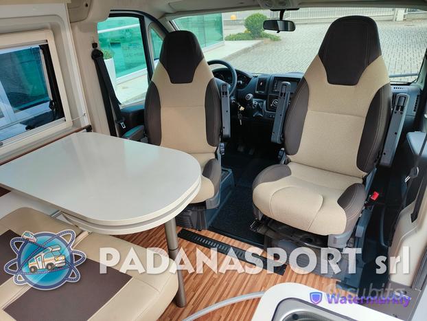 Van ADRIA TWIN 600 SP