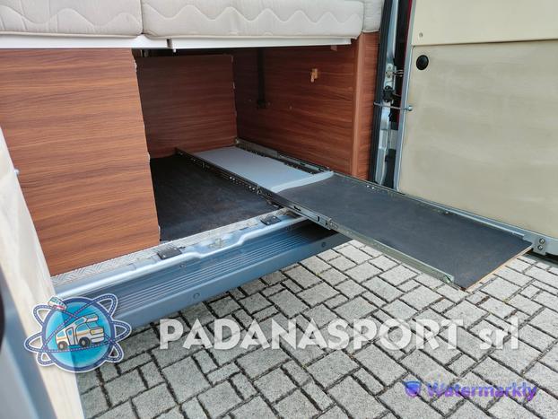 Van ADRIA TWIN 600 SP