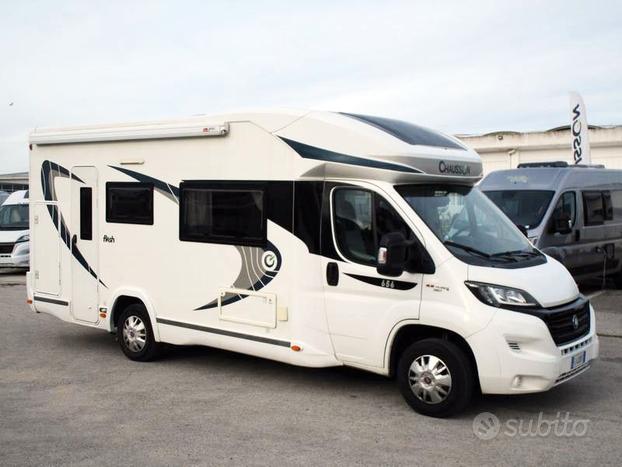 Profilato Chausson unico 6+1 letti con Basculante 