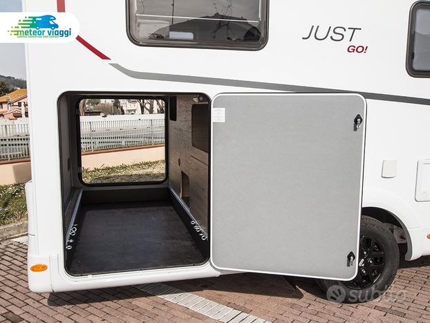 Semintegrale Camper 4 posti Dethleffs Just GO 7055