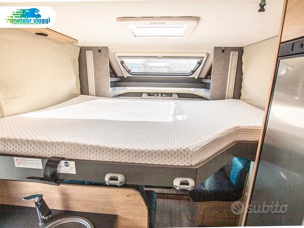 Semintegrale Camper 4 posti Dethleffs Just GO 7055