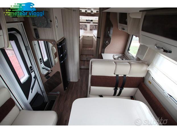Camper Semintegrale 5 posti Elnagh T-Loft 530