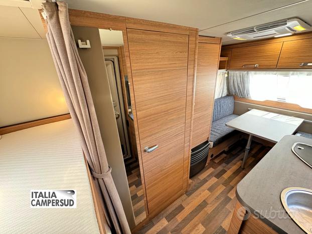 Caravan Weinsberg CaraOne 400 LK Con 4 Posti Letto