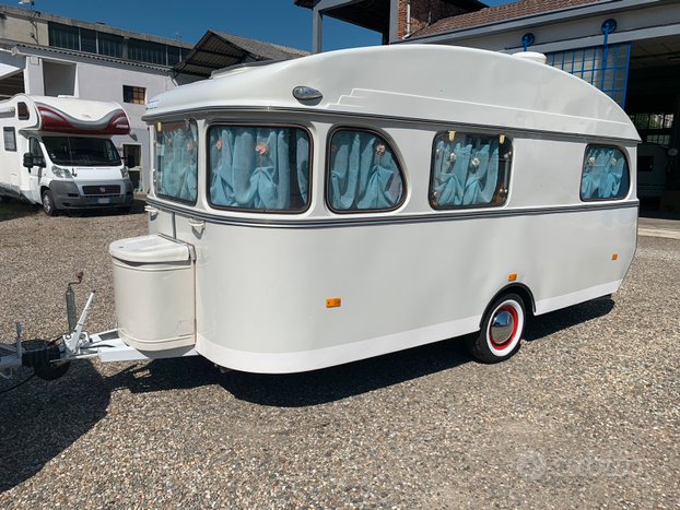 Caravan Constructam Comet 6 - posti 4