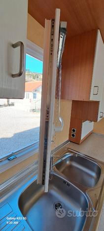 Casa mobile su ruote 855x300 maxi carava