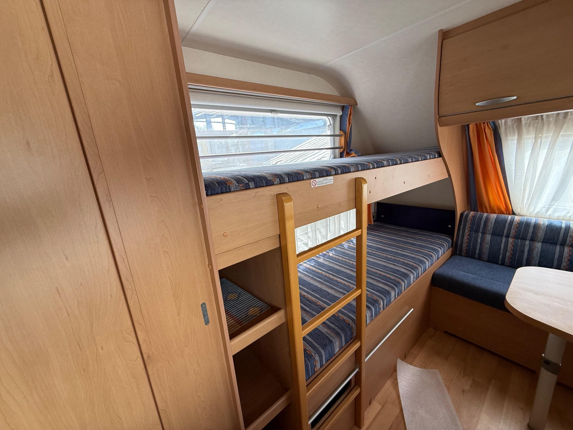KNAUS SUDWIND