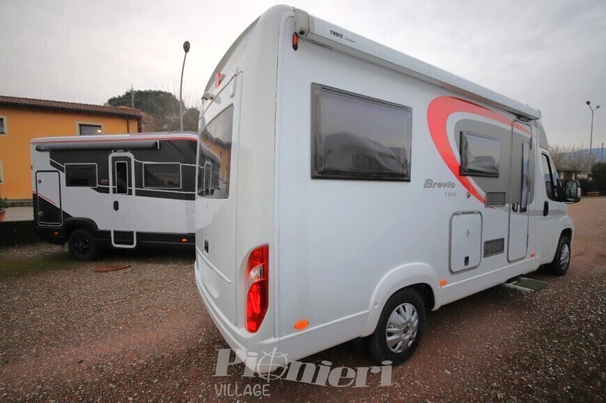 SEMINTEGRALE BURSTNER BREVIO T645