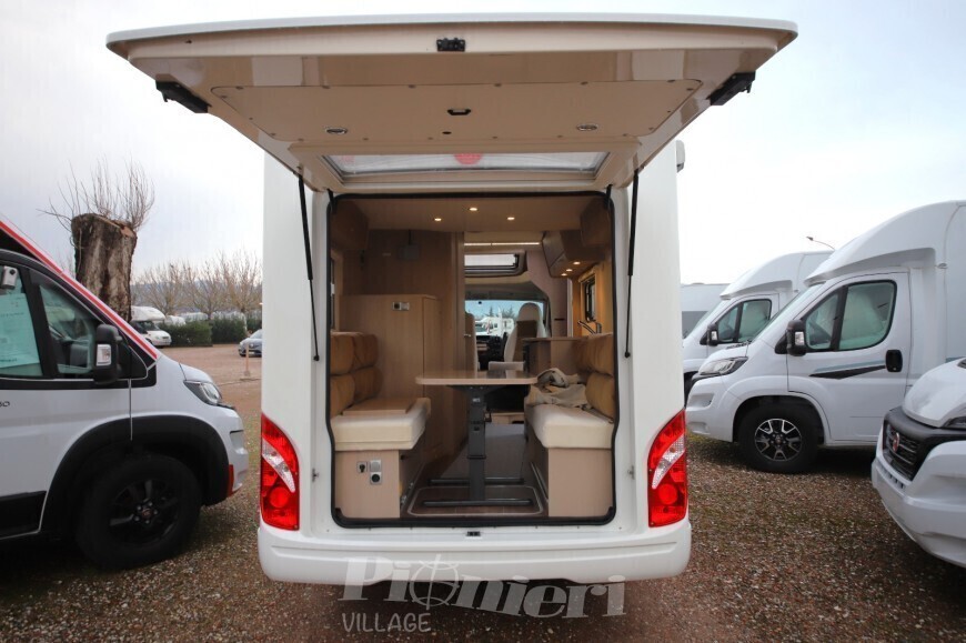 SEMINTEGRALE BURSTNER BREVIO T645