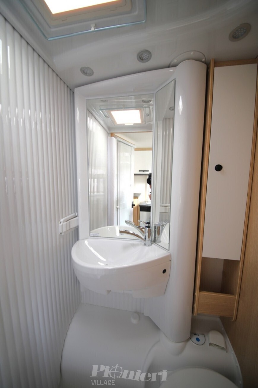 Semintegrale SunLight V66