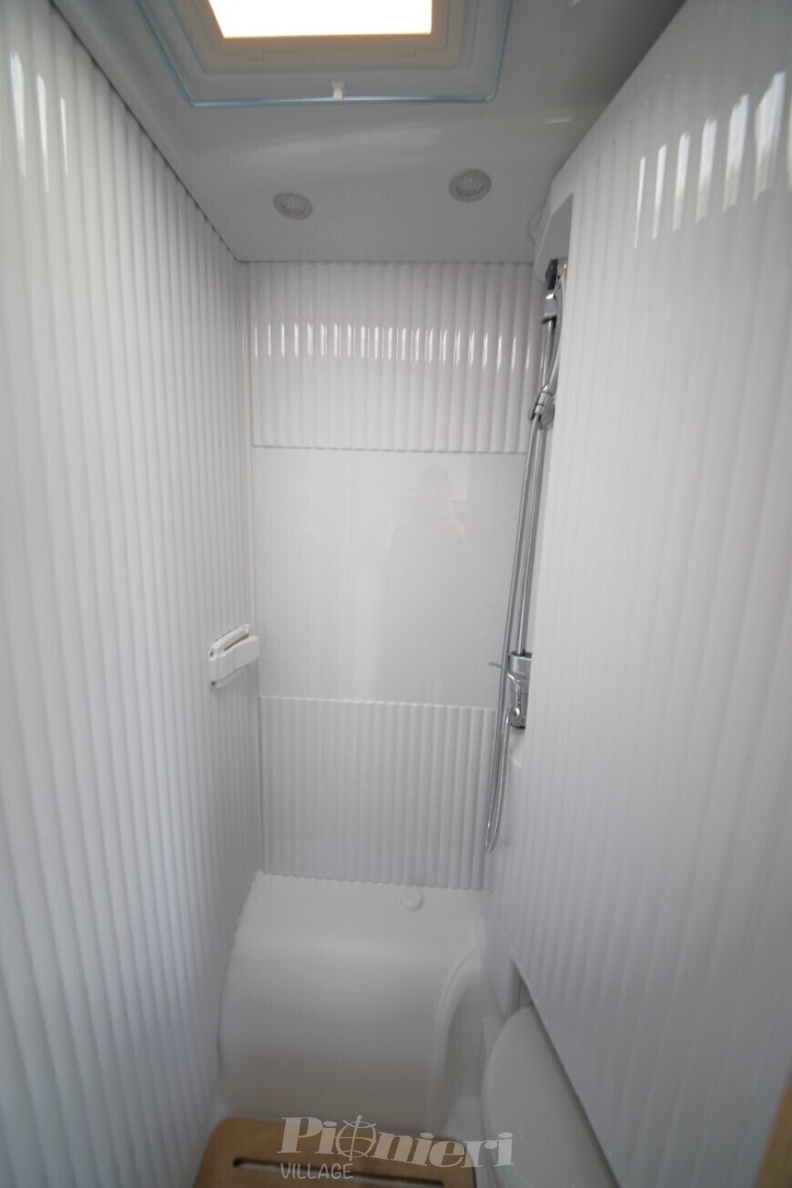 Semintegrale SunLight V66