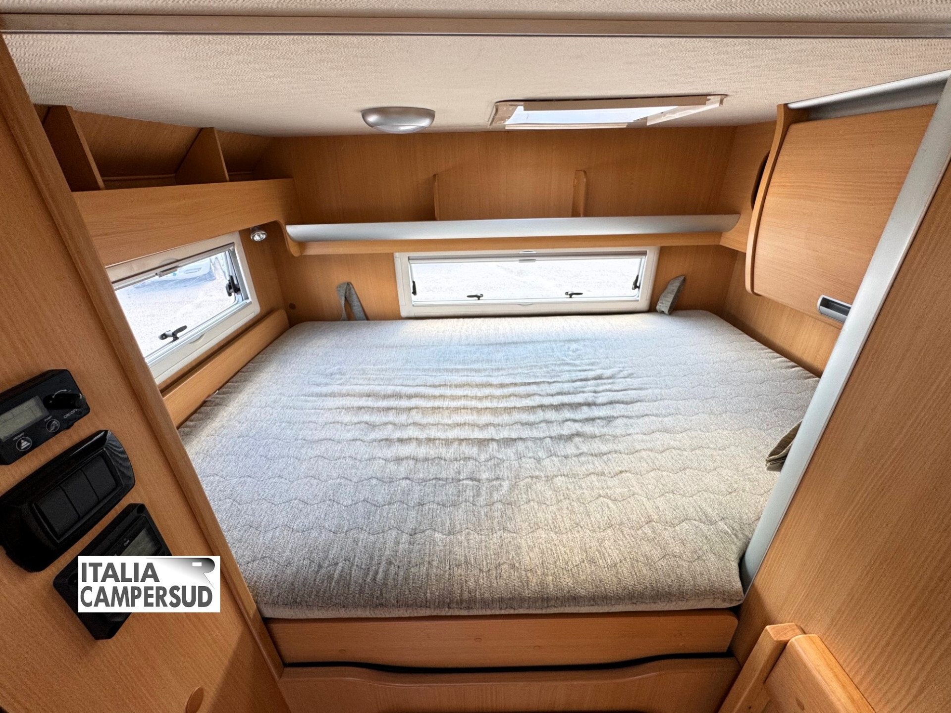 Camper Laika Kreos 3010 Semintegrale Fiat Ducato d