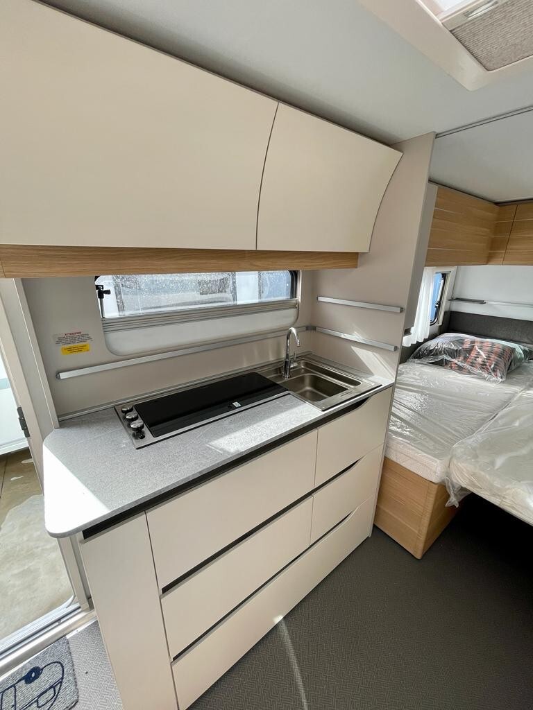 Adria Adora 542 UL KM 0