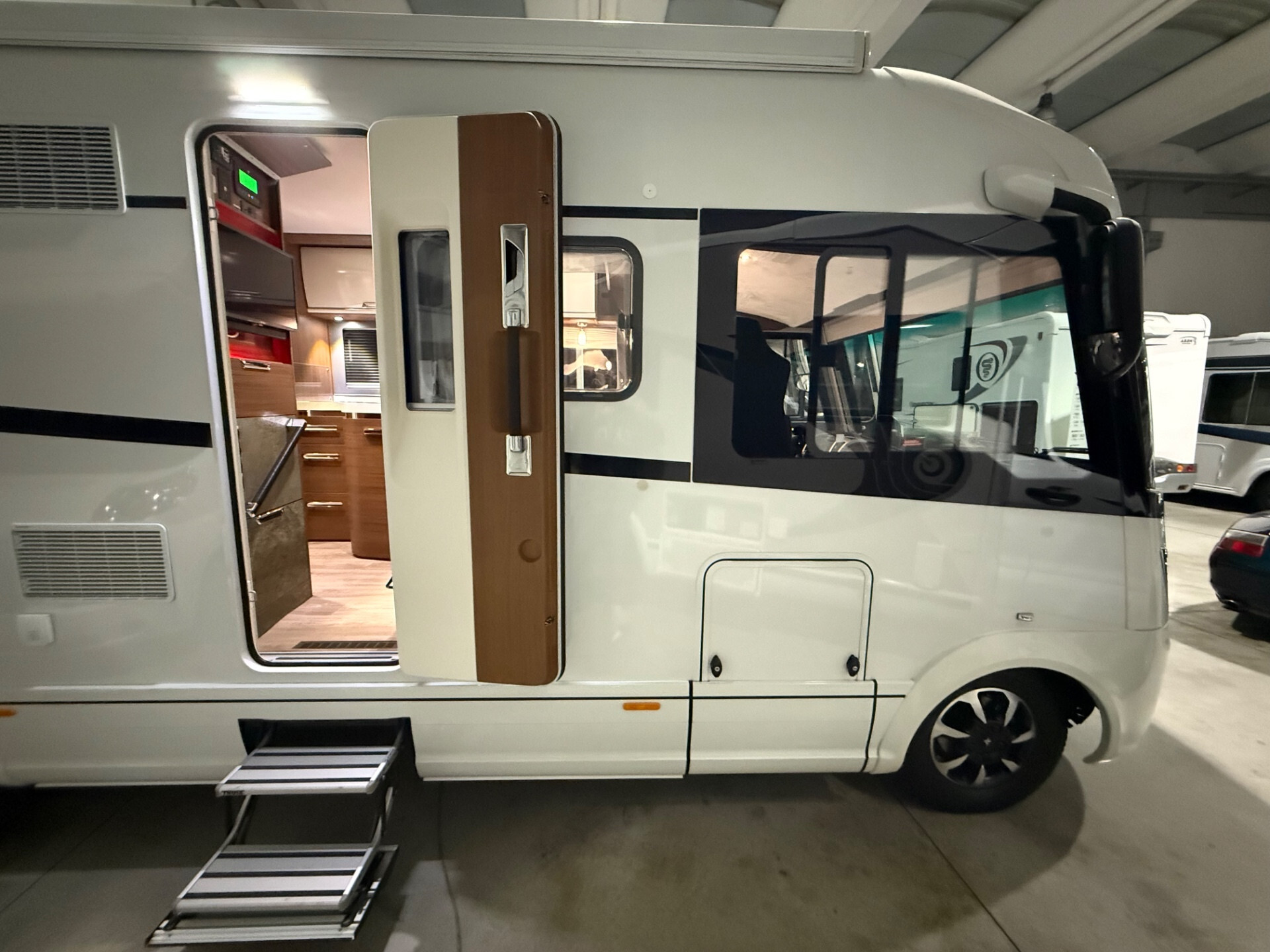 Niesmann arto 76L