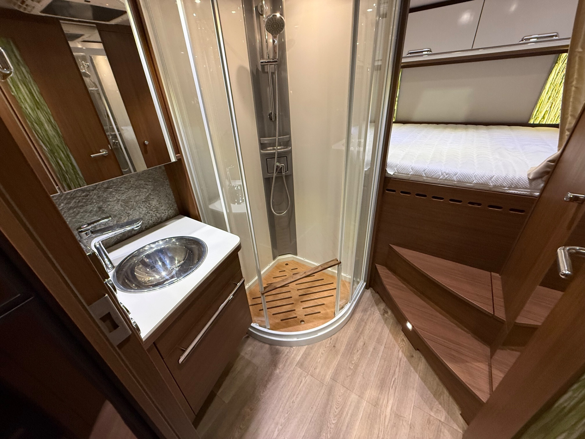 Niesmann arto 76L