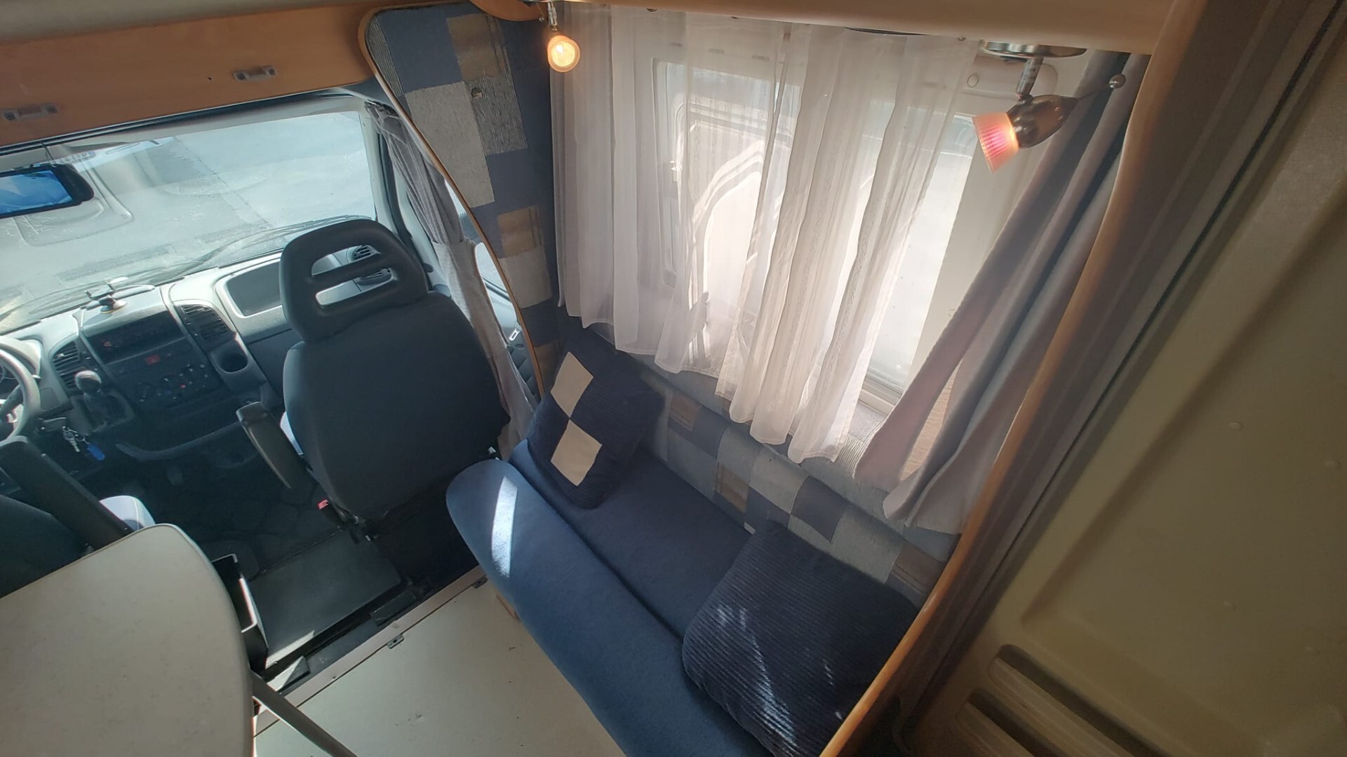 Mansardato - Challenger Mageo 163 - 6 posti letto 