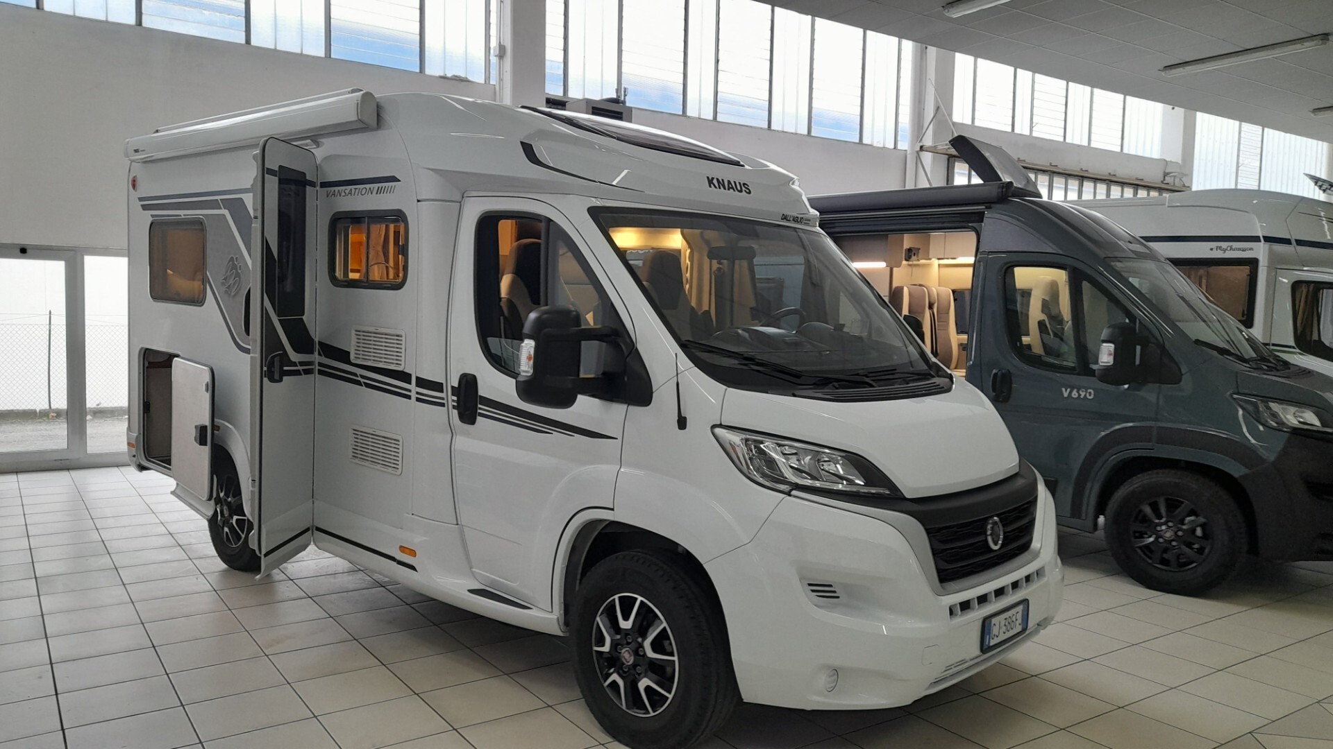 KNAUS VAN TI 550 MF VANSATION SEMINTEGRALE COMPATT