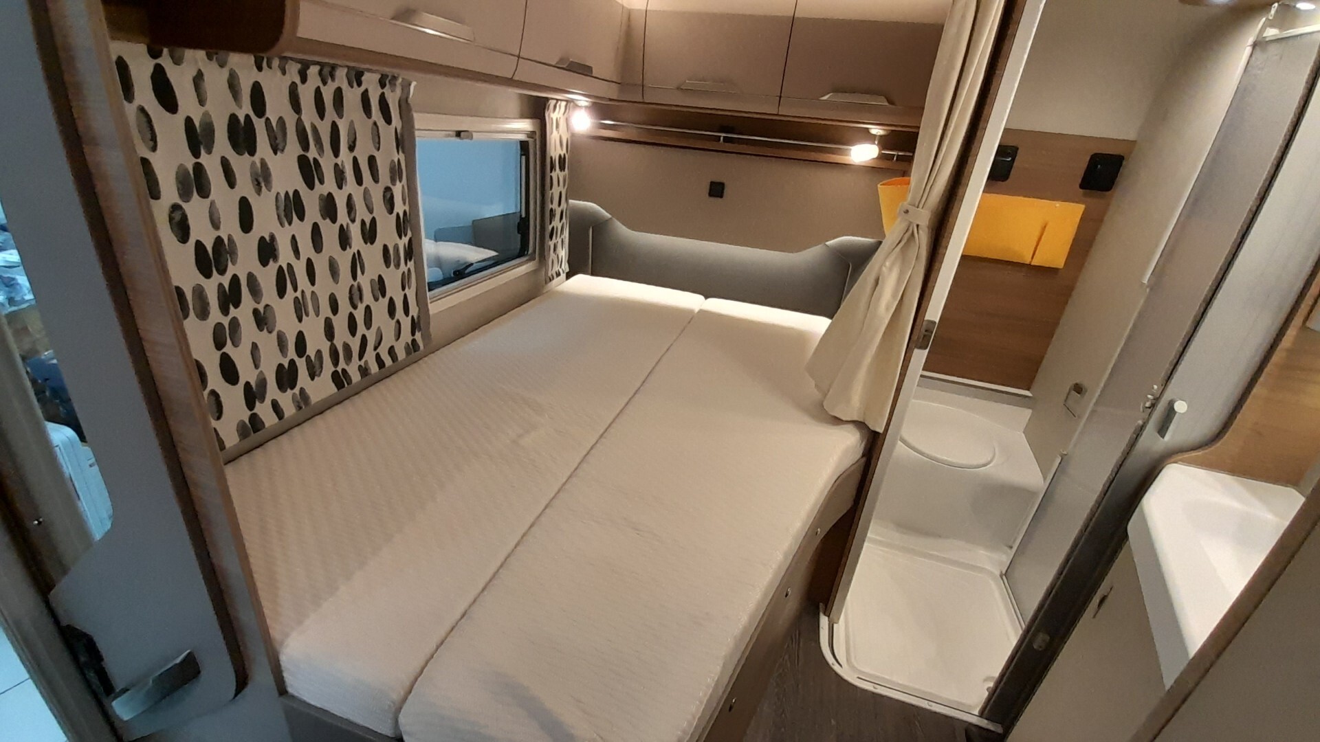 KNAUS VAN TI 550 MF VANSATION SEMINTEGRALE COMPATT