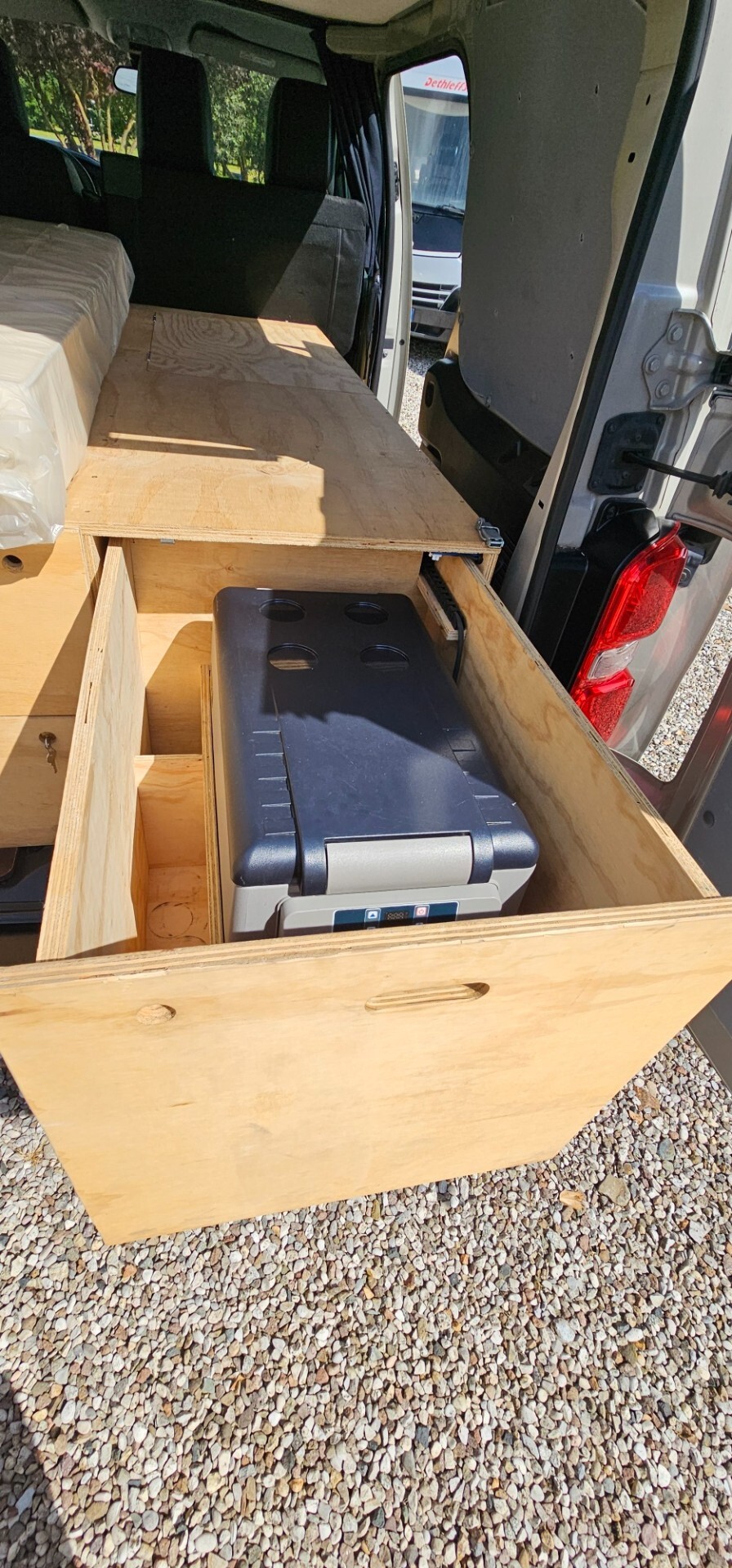 AUTOCARRO CAMPERIZZATO CITROEN JUMPY