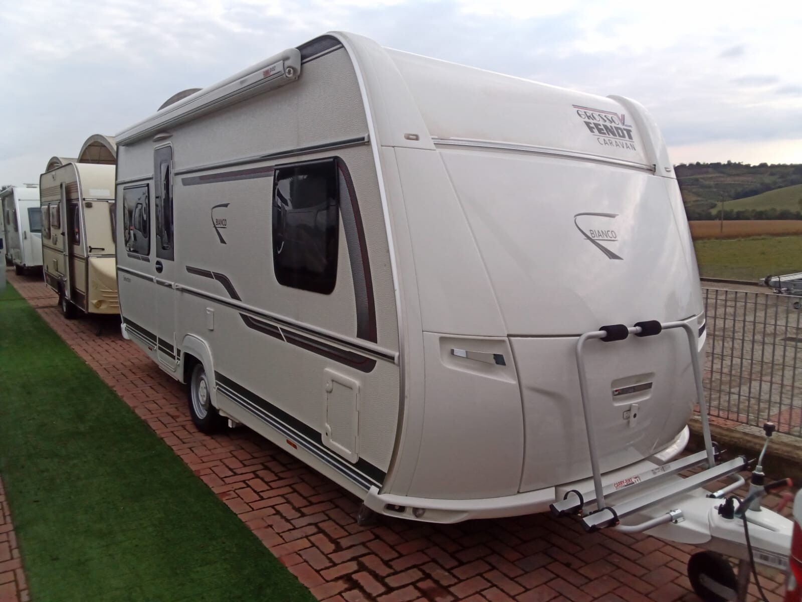 Caravan Fendt Bianco
