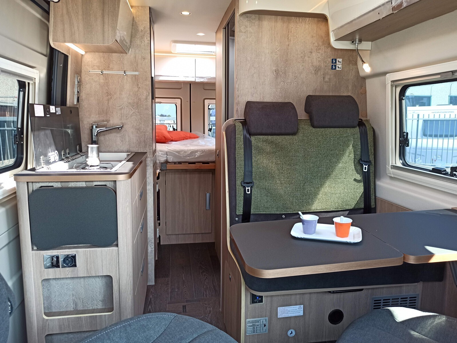 Laika Ecovip 600 - Furgonato 2 posti letto