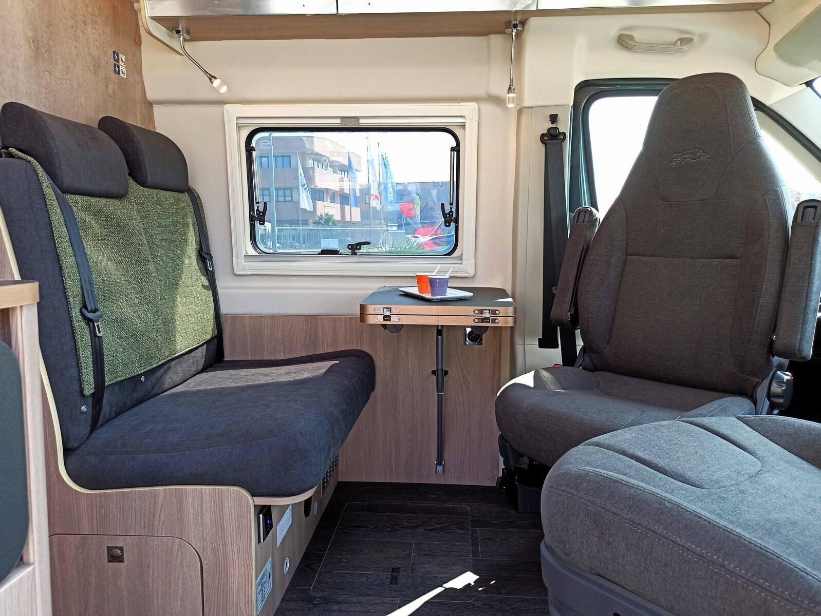 Laika Ecovip 600 - Furgonato 2 posti letto