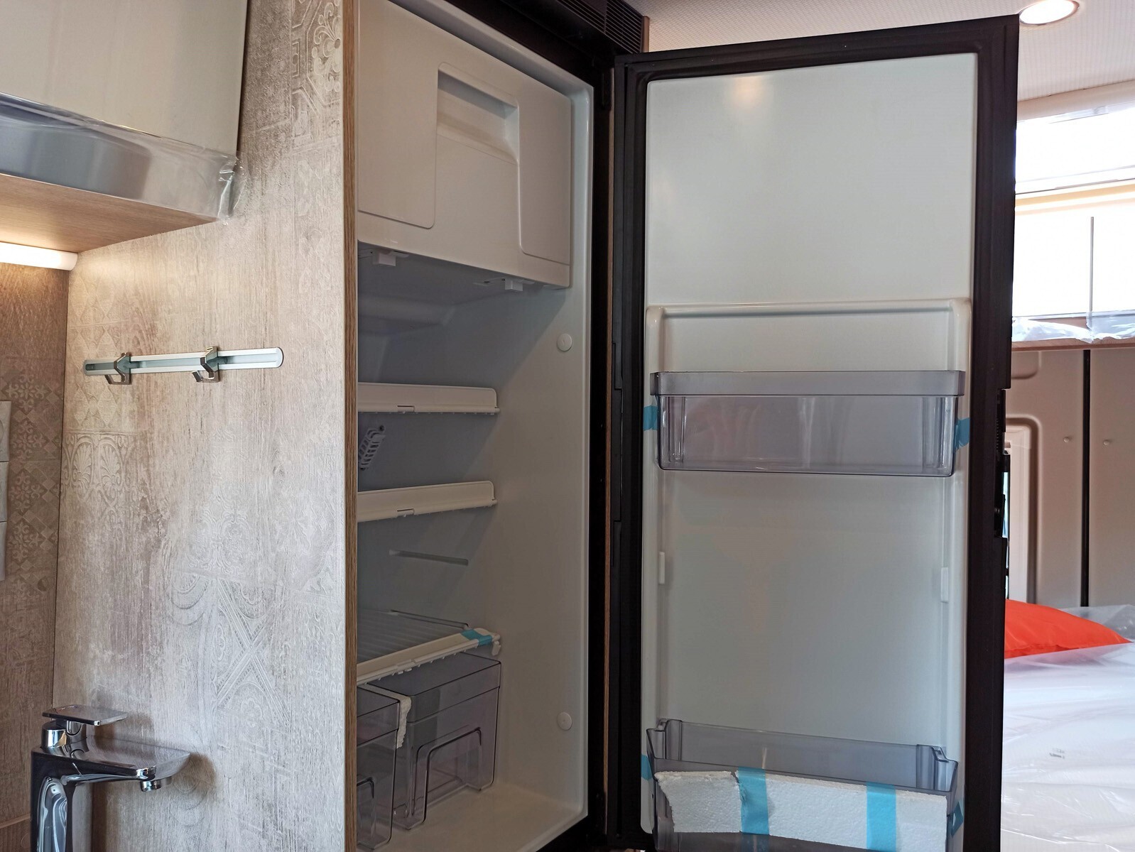 Laika Ecovip 600 - Furgonato 2 posti letto