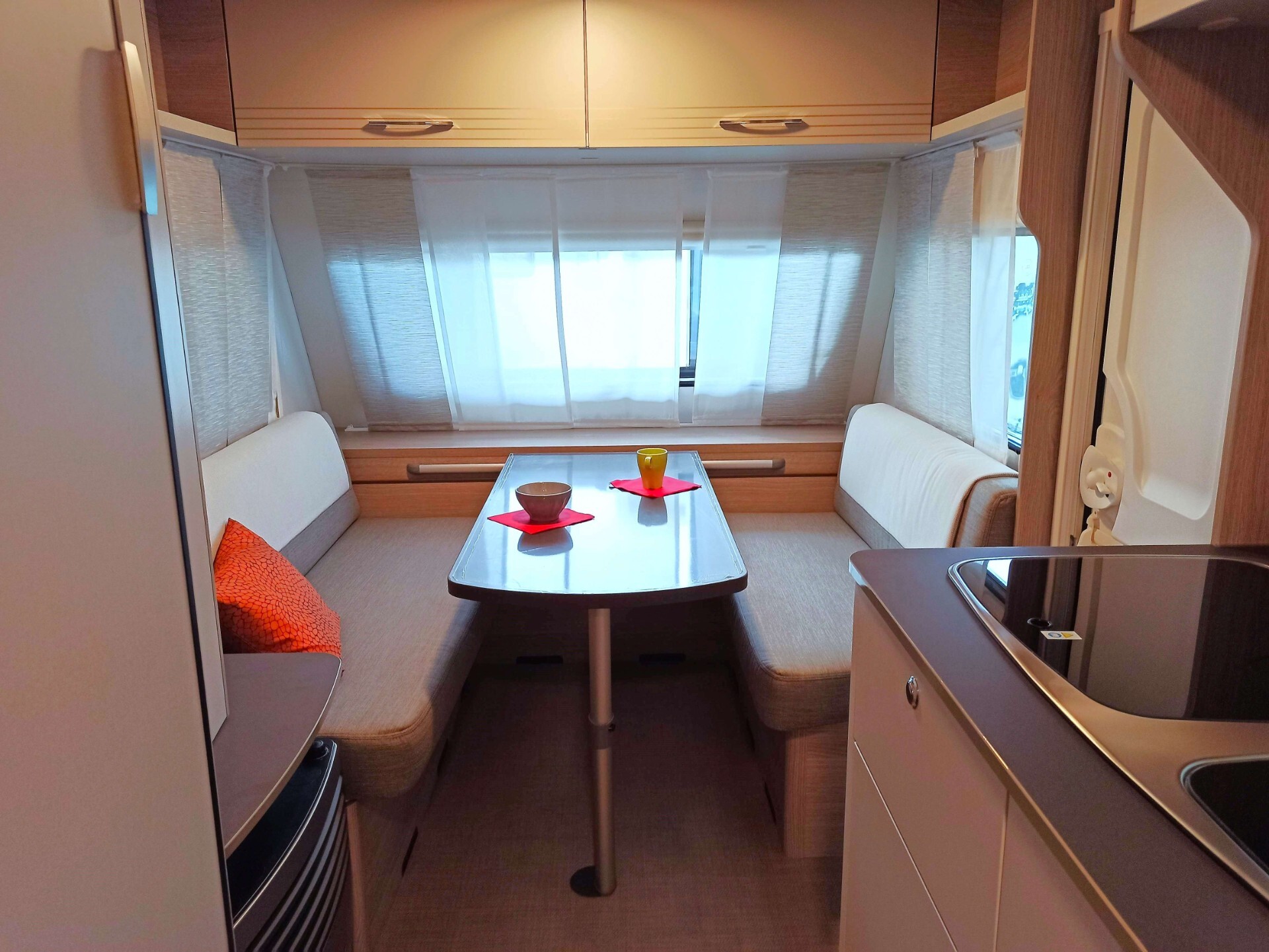 Burstner Premio Life 415 TK - Caravan compatta