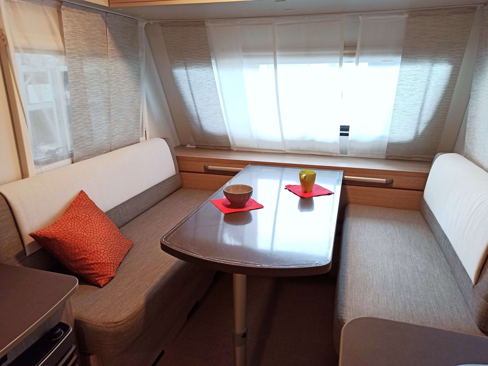 Burstner Premio Life 415 TK - Caravan compatta