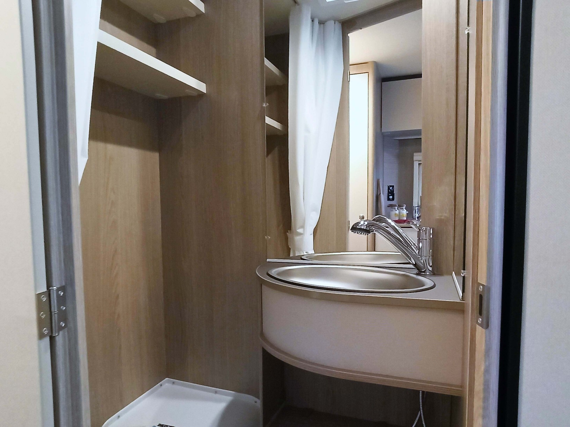 Burstner Premio Life 415 TK - Caravan compatta