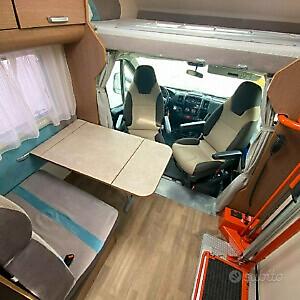 Camper Mansardato Blucamp Skyfree 2019 4 posti