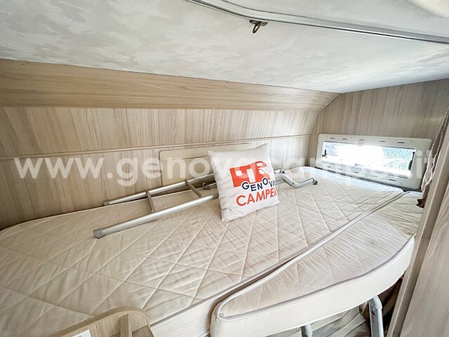 CI X-Til Semintegrale letto basculante e letti a c