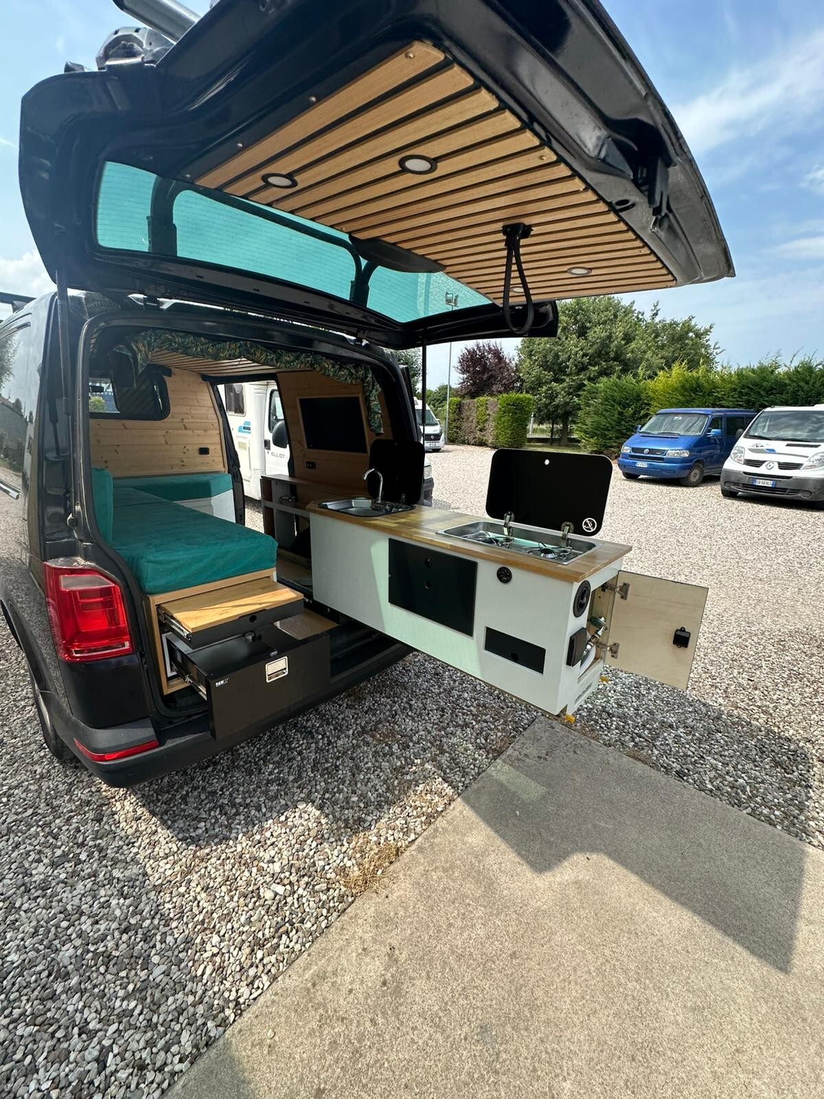 AUTOCARRO CAMPERIZZATO VOLKSWAGEN TRANSPORTER T6