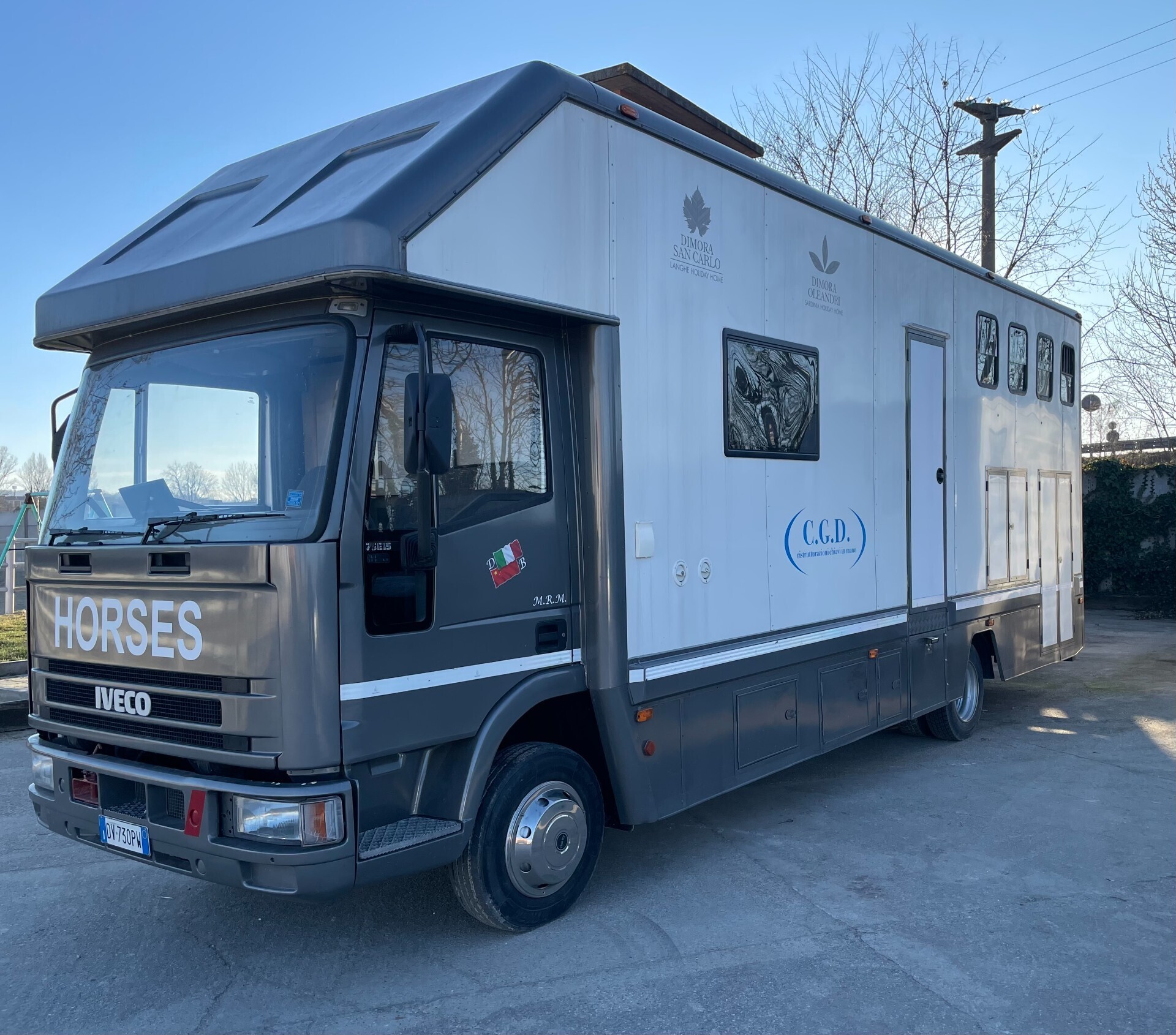 Van trasporto cavalli con living eurocargo