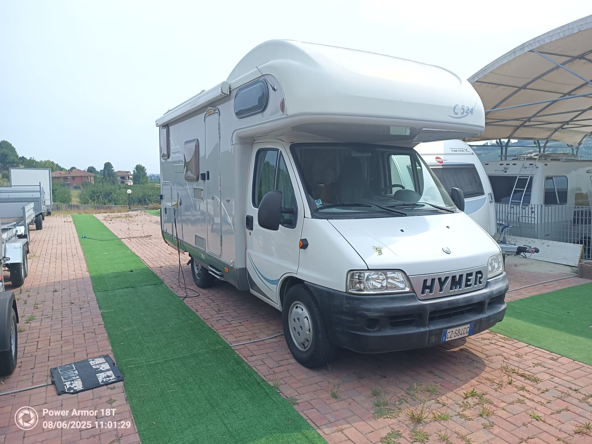 Hymer C 524 mansardato