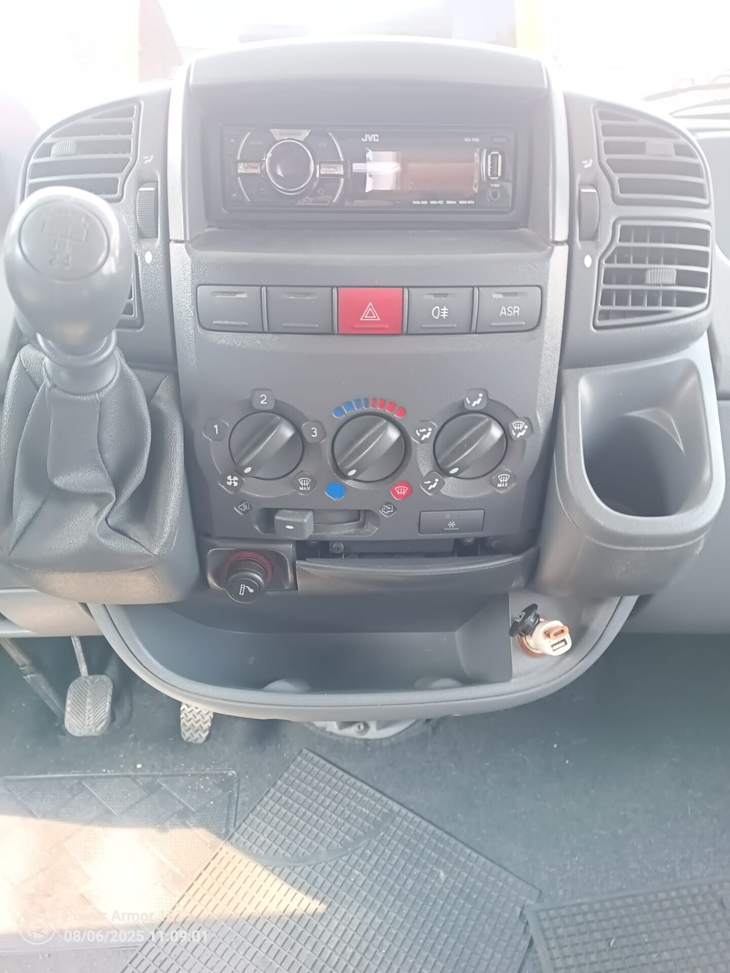 Hymer C 524 mansardato