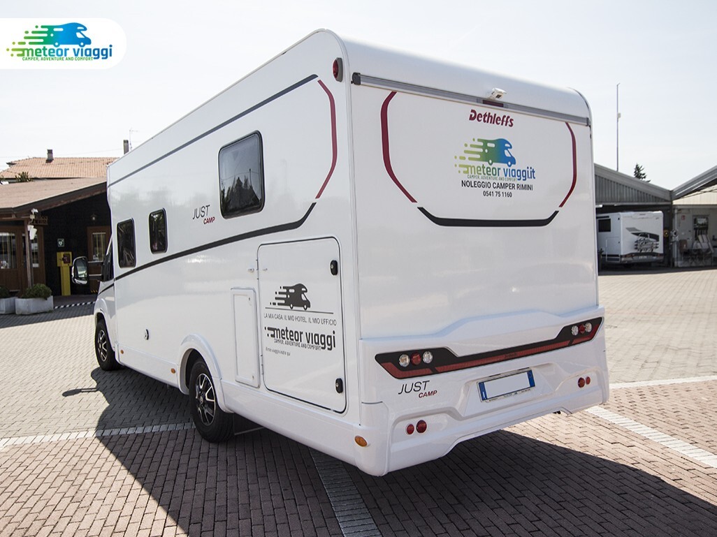 Camper Semintegrale 4 posti Dethleffs Just Camp DB