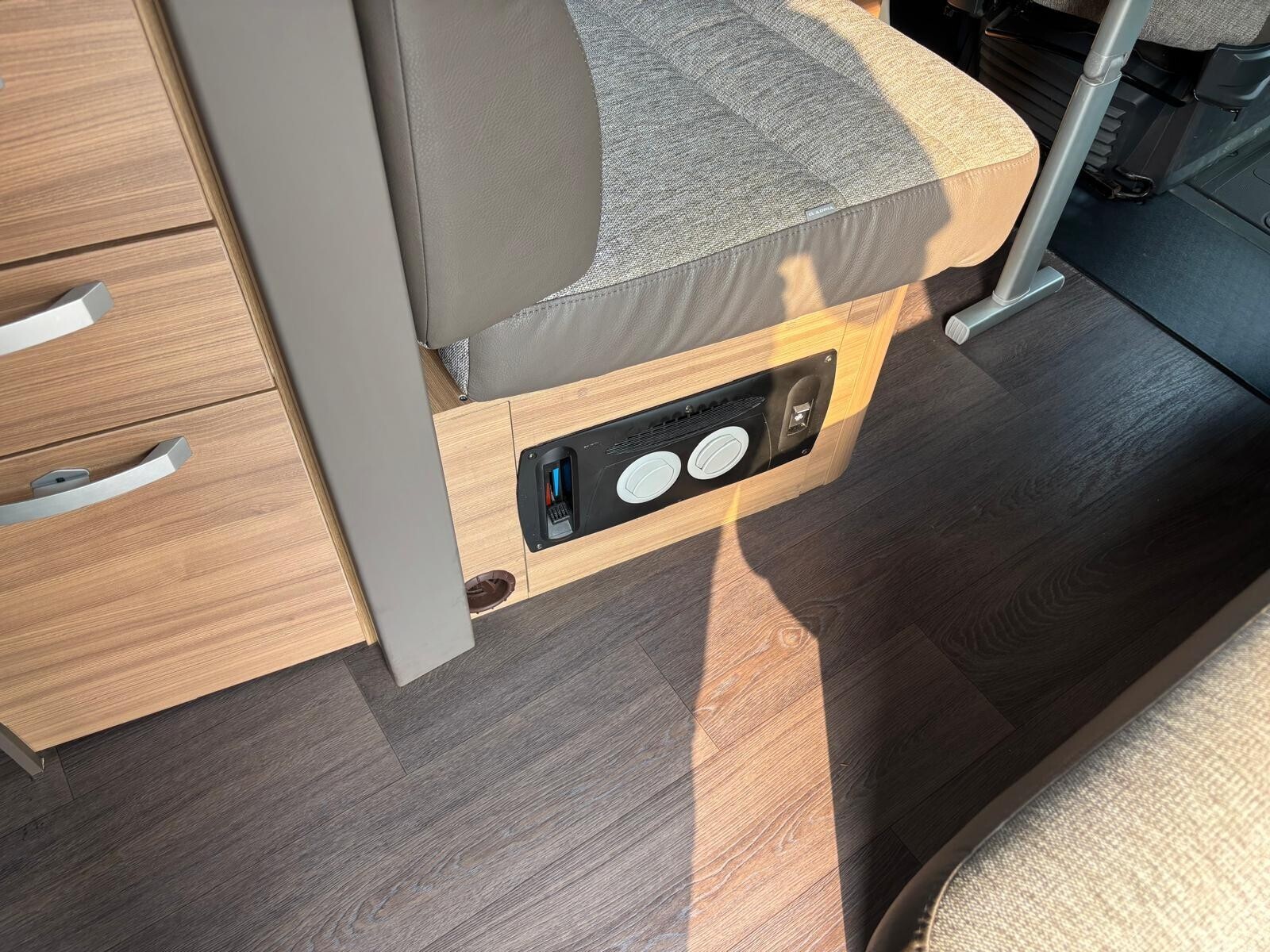 Adria CORAL XL 670 SP PLUS camper